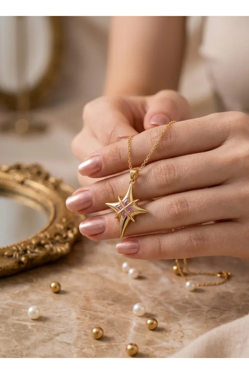 316L Çelik Gold Renk Zirkon Taşlı Kutup Yıldızı Model Kolye
