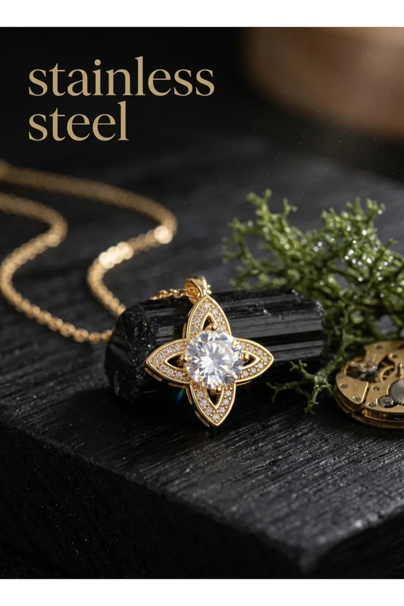 316L Çelik Gold Renk Yonca Model Çelik Kolye
