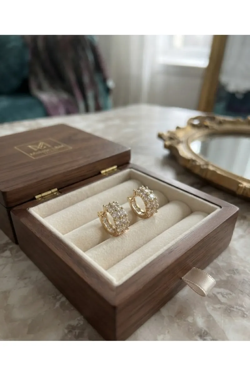 Gold Renk 14k Altın Kaplama Zirkon Taşlı Cm Küpe
