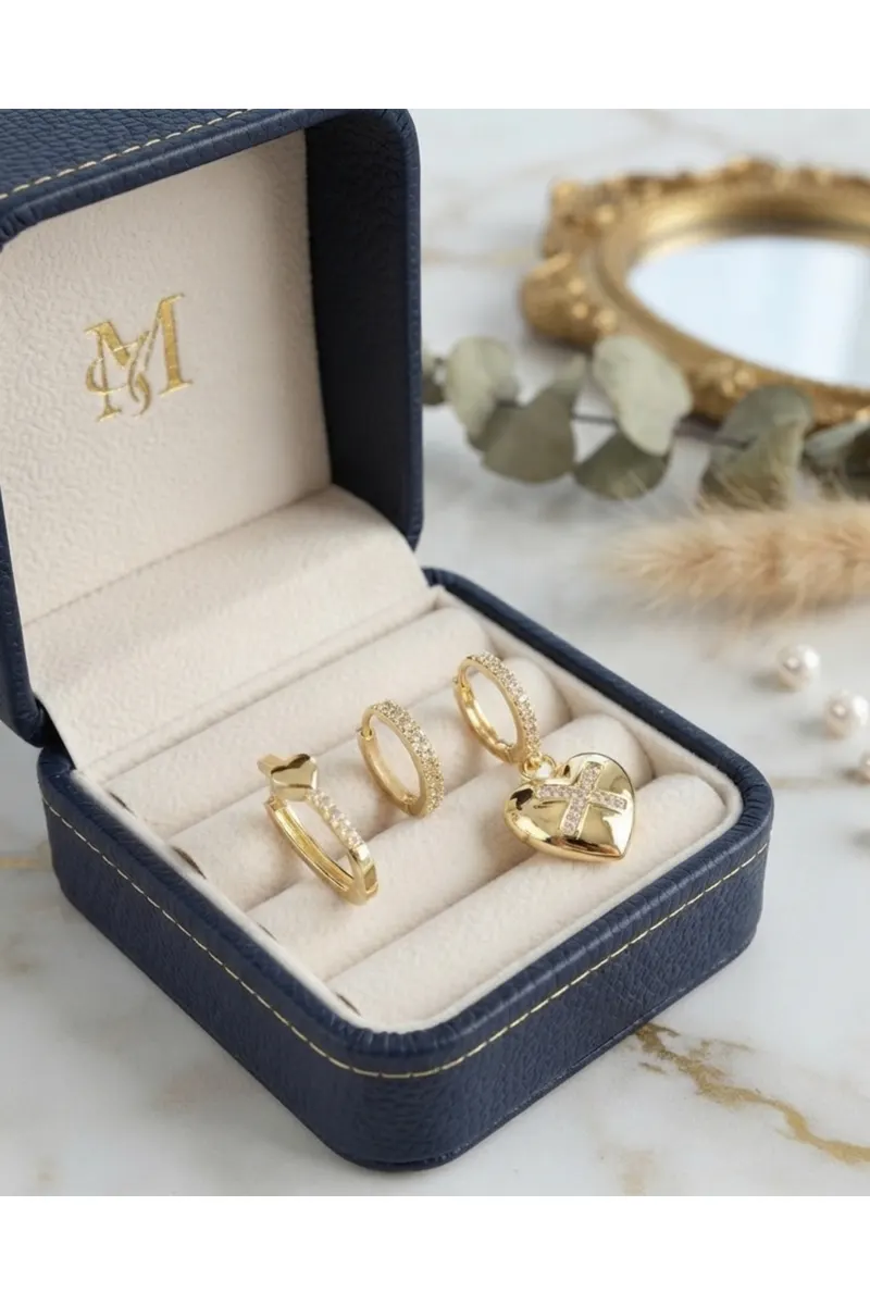 Pirinç Zirkon Taşlı Kalp Model Gold Renk 3'lü Küpe Set