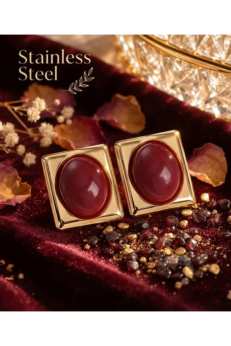 Bordo Kare Model Vintage Gold Renk Küpe