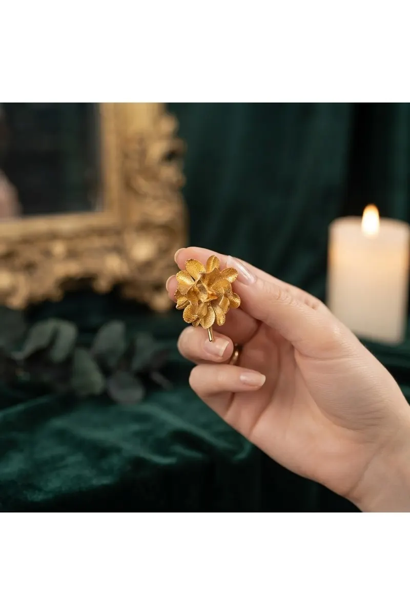 Gold Renk Lotus Model Çelik Küpe