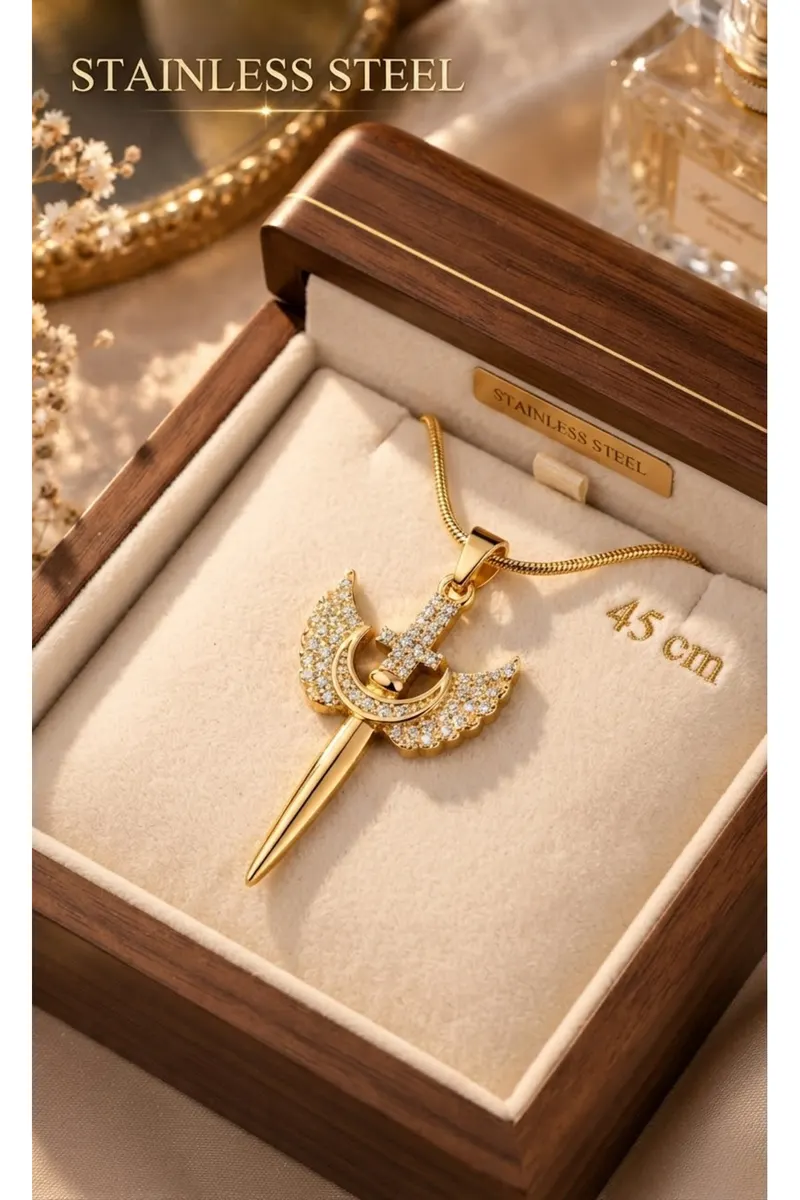 Gold Renk Kanat-kılıç Motifli Zirkon Taşlı Çelik Kolye