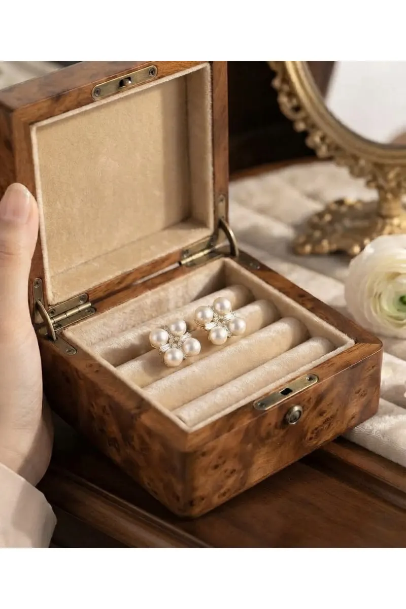 Pirinç Gold Renk Zirkon Taşlı İncili Küpe