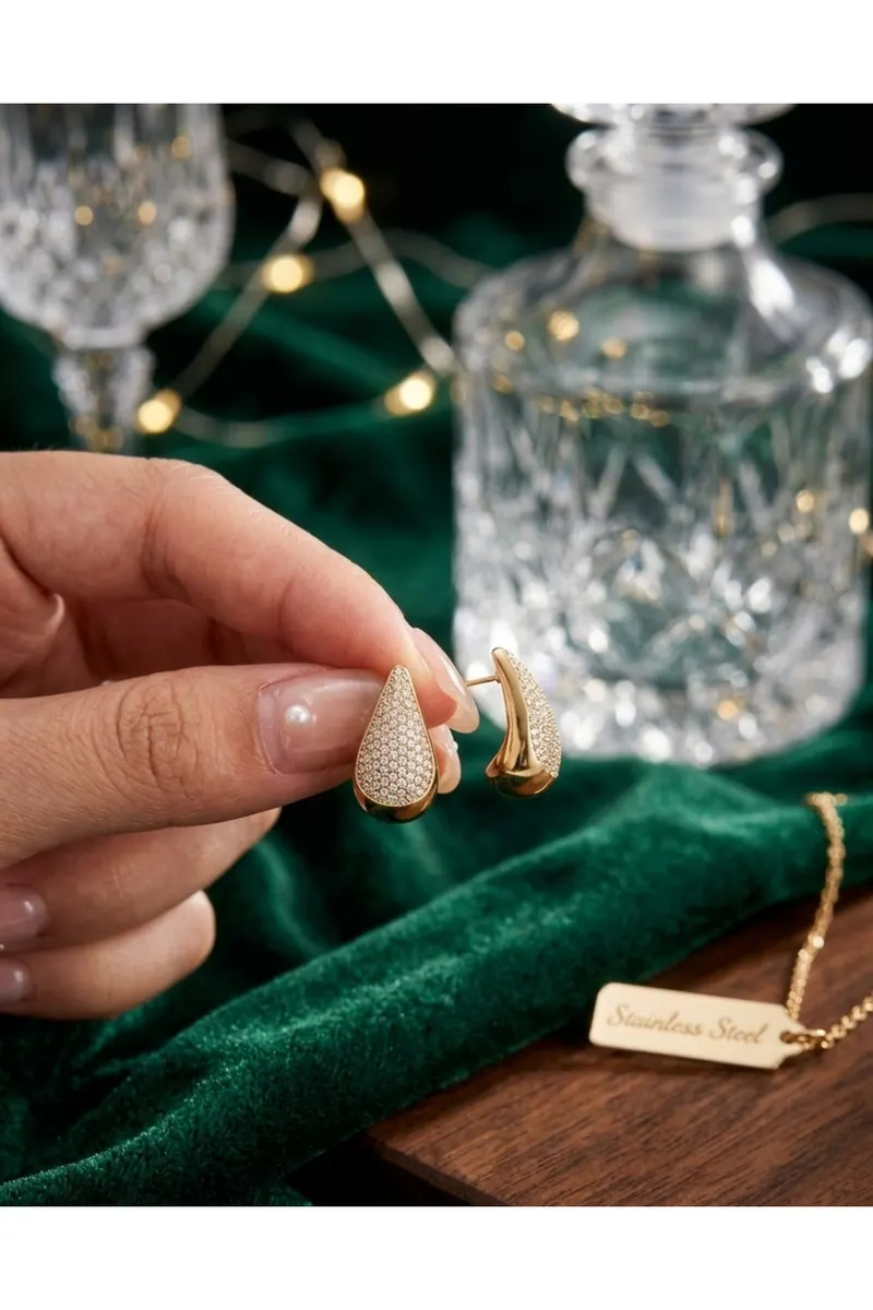 316L Çelik Gold Renk Zirkon Taşlı Damla Model Küpe