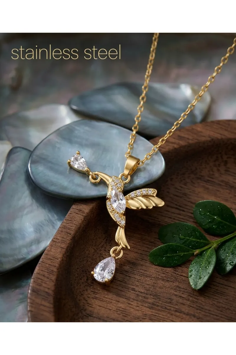Gold Renk Zincirli Taşlı Serçe Model Çelik Kolye