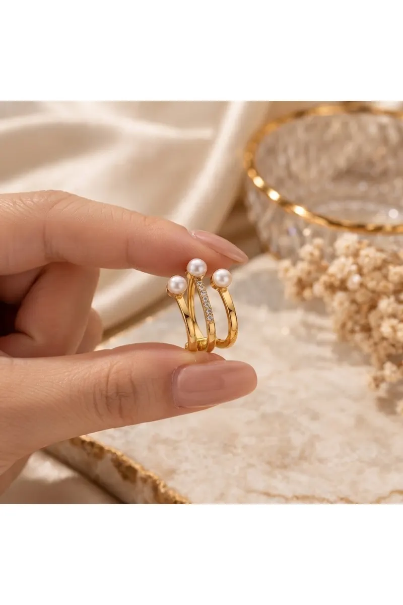 Pirinç Gold Renk Kararmaz Altın Kaplama Üç İnci Model Küpe