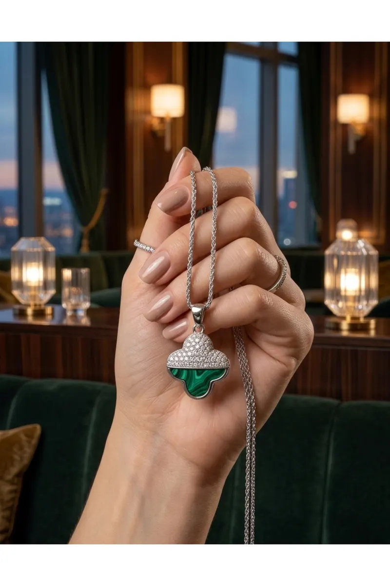 Gümüş Renk Van Cleff Yonca Taşlı Altı Model Top Zincir Çelik Kolye
