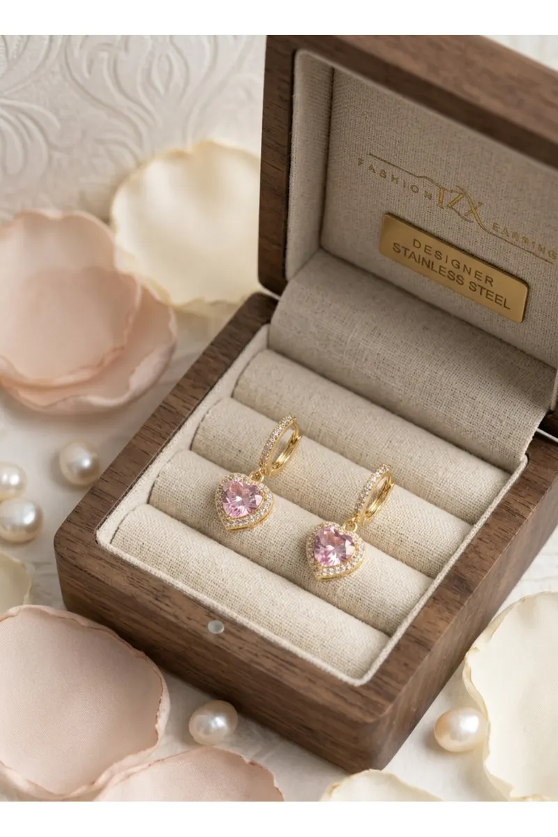 Pirinç Gold Renk Pembe Zirkon Taşlı Kalp Model Küpe