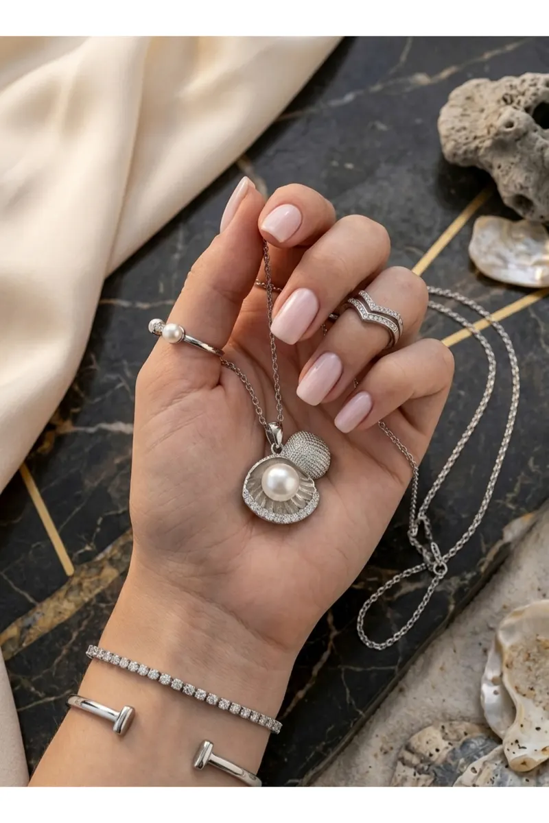 316L Çelik Zincir Gümüş Renk İncili Deniz Kabuğu Model Zirkon Taşlı Kolye