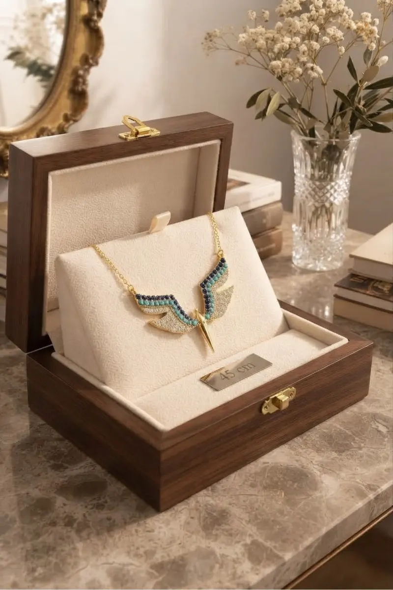316L Gold Renk Mavi Zirkon Taşlı Melek Model Çelik Kolye