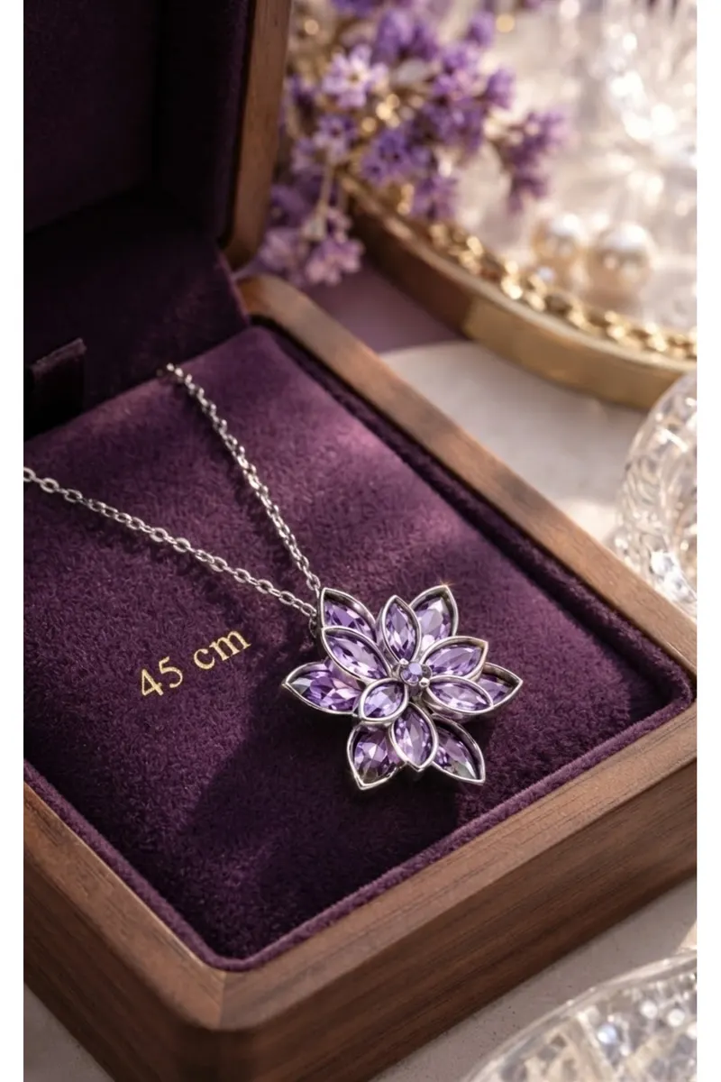 Gümüş Renk Lila Lotus Modelli Çelik Kolye