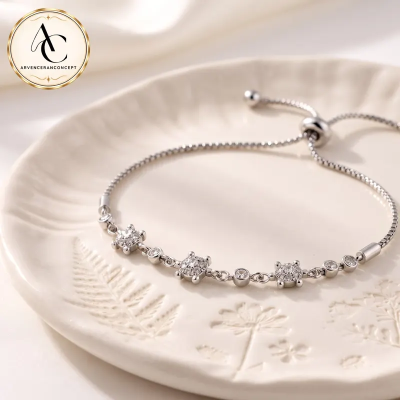 gümüş renk zirkon taşlı oval model ayarlanabilir çelik bileklik